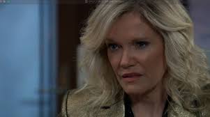 maura west · 4.4M threads