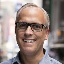 Scott Searle's Instagram, Twitter & Facebook