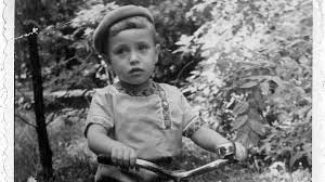 Чувство оказалась любовью длиною в жизнь. Tolko Deti I Vnuki Derzhat Na Etom Svete Kak Zhivet 84 Letnij Aktyor Leonid Kuravlyov Znakomye Lica Yandeks Dzen