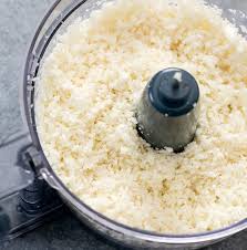 Pour the beaten eggs into the well, stirring only the eggs until they are as an easier substitute to making your own cauliflower rice i recommend organic frozen cauliflower rice that i find at costco. How To Make Cauliflower Rice Plus 32 Ways To Use It Kirbie S Cravings