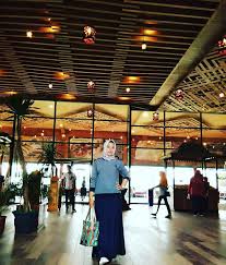 Berikut daftar objek wisata sidoarjo dari wisata alam, sejarah, waterpark, kuliner, belanda, taman. Kampung Coklat Blitar Pinhome