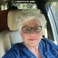 Collards, Lacey Cornbread , Crowder Peas , Turnip Roots and Meat Loaf.  ABOUT AS SOUTHERN AS YOU CAN GET. !