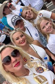 Anna Limbaugh Brewer Allen (@annalbrewer)