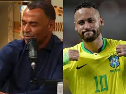 Cafu e Neymar em ação