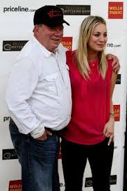 Dawn and darleen roddenberry were also part of the onlies. it must have been bring your child to work day, because william shatner acted alongside two of his daughters, leslie and lisabeth. William Shatner S Hollywood Charity Horse Show Draws Vince Gill Kaley Cuoco Reel Life With Jane