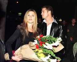 Jennifer Aniston Wedding Dress 2000 Lovely 40 Rare S Of Brad Pitt Brad Pitt Brad Pitt And Jennifer Brad Pitt Jennifer Aniston Jennifer Aniston Wedding