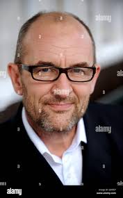 Ralph brown actor hi-res stock photography and images