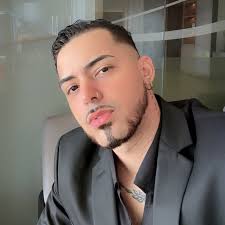 𝐀𝐧𝐭𝐡𝐨𝐧𝐲 𝓂𝒶𝓇𝓉ℯ ✞ (@anthony.tok19) • Instagram photos and videos