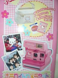 All you need is a pack of polaroid 600 film (sold separately) and you'll be able to experience instant photography at its most authentic — on an original polaroid vintage camera! You Secretly Want This Rare Unused Hello Kitty Polaroid 600 For 3 215