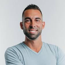 🚨New Canton Scoop!🚨 🥗sweetgreen is officially opening its doors at The  Shops at Farmington Valley