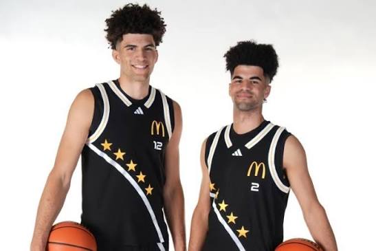 Cam Boozer's got Cedric Coward feeling thankful, and Summer League just  started 😂👏