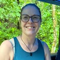 Lisa Howes's Instagram, Twitter & Facebook