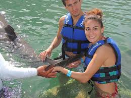 Rommel pacheco y paola espinosa, una de las parejas preferidas conformadas entre deportistas del orbe, se debían una medalla de oro para recuperar la confianza en una prueba individual. Divers Rommel Pacheco And Paola Espinosa Visited Delphinus And Learned Some Facts About Beautiful Dolphins By Swim With Do Swimming Paola Espinosa Dream Cancun