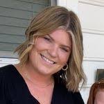 Kelly Mishler's Instagram, Twitter & Facebook