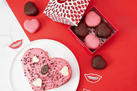 Design your own heart snapshot. Valentine S Day Gift Ideas For Her 2020 Absolutely London