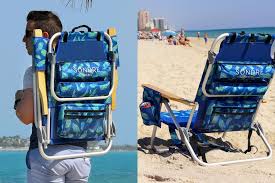 the voyage chair brilliantly combines backpack and backrest backpack beach chair beach chairs best beach chair