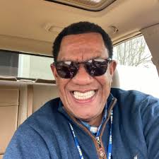 You know you from Kaneohe when.... you remember the bowling alley at  windward city shopping center, the 1st hallmark in the mall was called  Jenai's Hallmark, Temple valley movie house use to