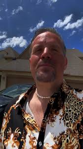 How Dudes Who Say Rise and Grind