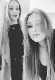 Cassandra Melnick's Instagram, Twitter & Facebook