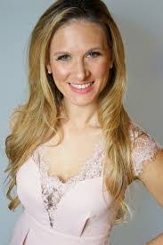 Lynn Mcgill's Instagram, Twitter & Facebook