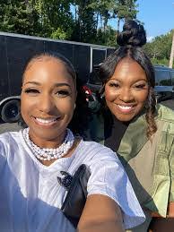 Mavis Vance's Instagram, Twitter & Facebook