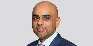 Semiliquid Funds: Top 10 Managers and Blackstone's Dominance