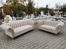 The beautiful color that is beige, paired with the soft silhouette of a chic sofa, will freshen up your space with gorgeous style. Chesterfield Design Sofagarnitur 3 2 Textil Beige Polster Couch Neu Bei Jv Moebel