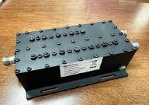 Dual Band Combiner 689-960 MHz , 1710-2500 MHz