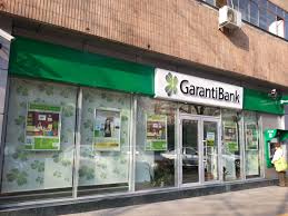Garanti bank, o bancă de mici dimensiuni cu acționariat turcesc, oferă mai multe servicii de schimb valutar la bancmat. Garanti Bank 13 Septembrie