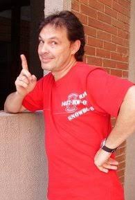 images?q=tbn:ANd9GcQoHUkFlKR0ZyHgO99aTgg