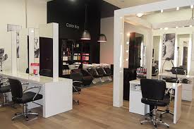 Salons de l'esthétique en 26 pays et 647 secteurs connexes avec salons de l'esthétique. Passage Bleu Tours Institut De Beaute Et Coiffeur Tours Nord