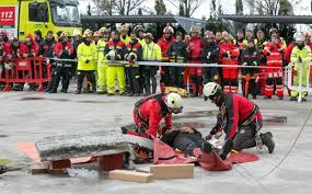 Simulacro de terremoto realizado para que mis compañeros de trabajo estén preparados ante cualquier evento adverso de la naturaleza. Asi Va A Ser El Simulacro De Terremoto Que Se Desarrolla Hoy En La Chana Ideal