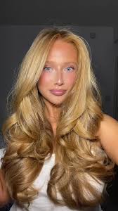 Caroline Malloy Hair Roller