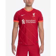 Das kurzärmelige trikot wird vom team an spieltagen getragen und ist ideal, um ihre leidenschaft voll stolz zu zeigen. Lfc Nike Herren Heimspieltrikot 21 22