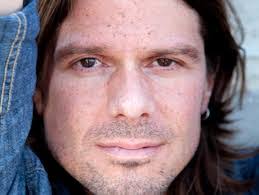 Robin Keyser's Instagram, Twitter & Facebook