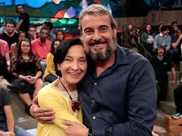 Eller college, ua, spring 2015; Alexandre Borges Larga Tudo Para Cuidar Da Mae Com Alzheimer