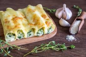 Recette Cannelloni A La Ricotta Jambon Et Epinards Supertoinette Recette Recette De Cannelloni Cannelloni Epinard Recette Cannelloni Epinard