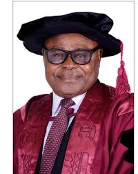 Congratulations to Dr Mohamed Tabib, F1 doctor at Perth Royal Infirmary,  for winning the F1/F2 Research Award at the 2025 Dr Falk-Pharma/Guts UK  Awards.🏆 His award-winning project into the monitoring and treatment