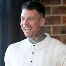 MAFS AU': Sources claim Dave's not the 'good guy' we're seeing and reveal  his 'FBoy Island' past