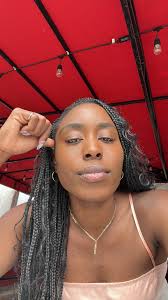 What rooms or studios are available for rent in Santa Cruz?