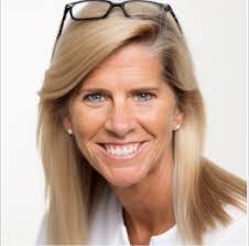 Candice Maddox's Instagram, Twitter & Facebook