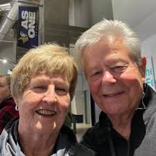 Marilyn Dufault (@MarilynDufault)