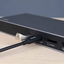Easily expand your connection options, utilize bare drives, and connect to nearly any display. Usb C Pro Dock Thunderbolt 3 Caldigit