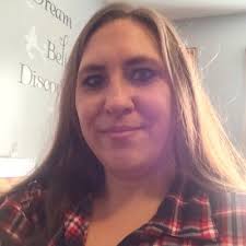 Amanda Theiss (@mimitheiss)