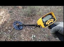Al ser un modelo para principiantes el garret ace 150, no cuenta con la capacidad para detectar aun así, si buscas un detector de metal capaz de llegar a mayores profundidades te recomendamos comprar modelos superiores incluso al garret ace 250. Detector De Metales Garrett Ace 300i Youtube