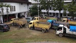Loker soper truck jember hari ini. Solar Disedot Mobil Tambang Ribuan Truk Terancam Ditarik Leasing Bisnis Liputan6 Com