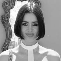 Julia Davis Email & Phone Number