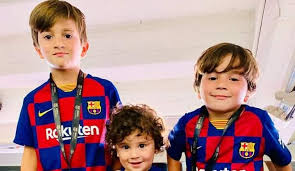 Thiago messi roccuzzo with his siblings, picture source: Thiago Messi Home Facebook