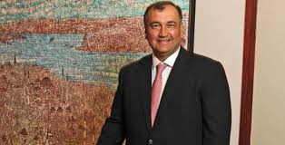 Yiyecek ve içecek sektörünün lideri yıldız holding yönetim kurulu başkanı'dır. Murat Ulker Le Yildiz Rotasi Turkiye Nin Ekonomi Portali Sondevir