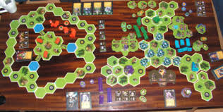 No deja de crecer la cantidad de gente que se interesa por los juegos de mesa.el placer que supone poner en marcha la mente y competir bajo las más diversas mecánicas y temáticas de juego, con la amplísima variedad de propuestas hoy disponibles, continúa enganchando a nuevos públicos. Los 21 Mejores Juegos De Mesa Basados En Videojuegos